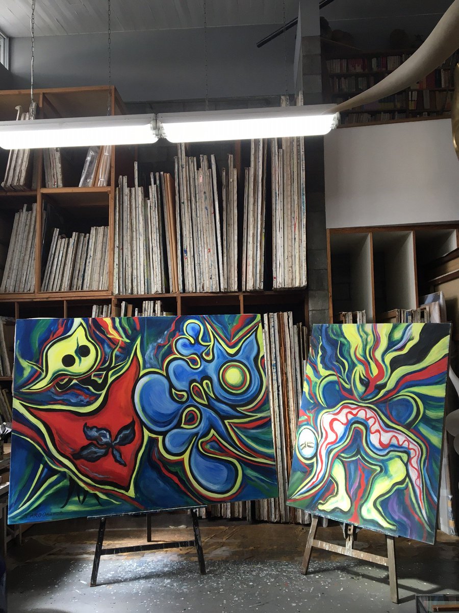 芸術新潮 V Twitter 南青山の岡本太郎記念館で開催中の Taro賞20年 20人の鬼子たち 展を見てきました 6 18 Taro賞の第 20回までの入選者410名 組 から選ばれた20名 組 によるグループ展 すげい面白かったです あ これはもちろん旧アトリエに飾られた岡本