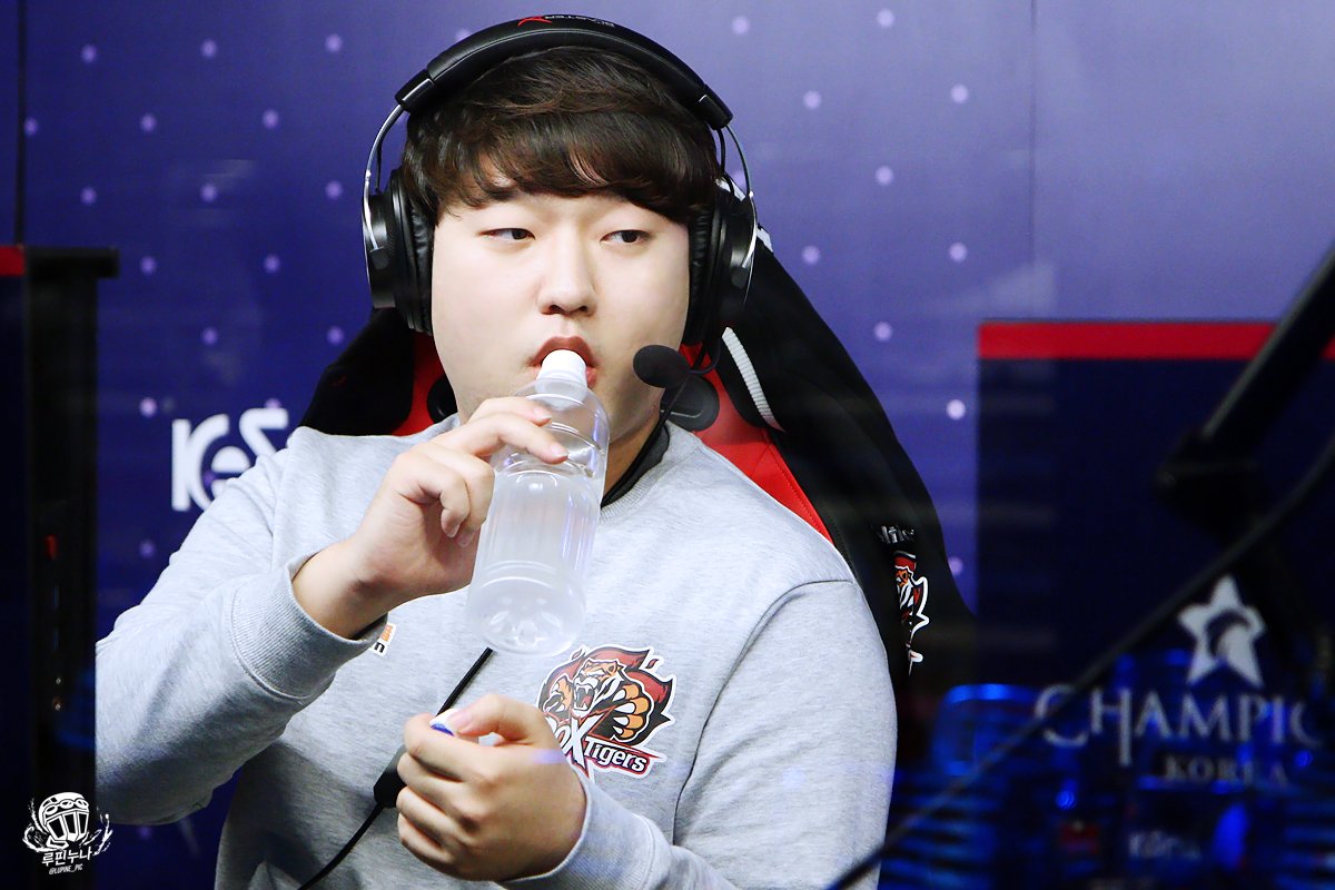 2017.03.21  Mightybear
i.imgur.com/0niqmOa.png