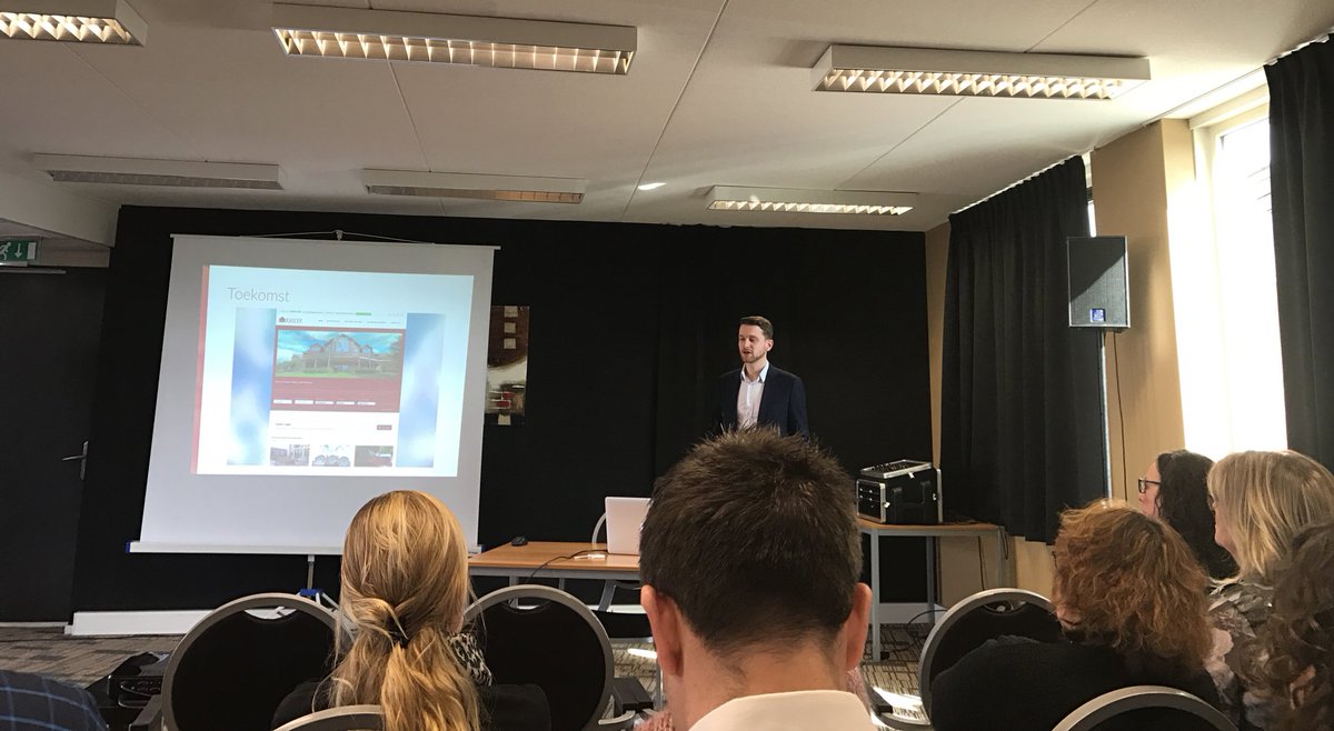 MaxxtonGroup's tweet image. Stefan presents our latest innovations to improve direct bookings #Maxxtonsoftware #innovation