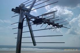 WDCP_UK's tweet image. Just been quoted £325.00 to fit a TV Aerial on my house? 
Engineer said the 4G signal is a problem in Rochdale! 
Tweet your crazy quotes!