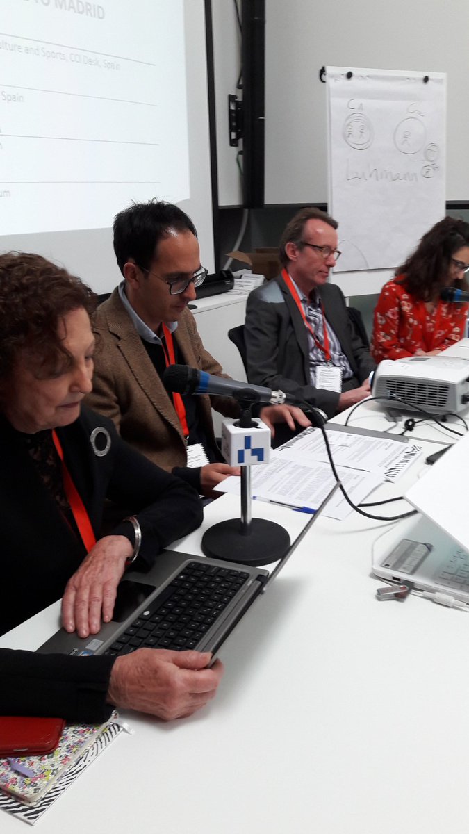 Factoriamadrid's tweet photo. Rosina Gómez-Baeza, Rafael Carazo, Andy Mackay and Roxana Apostol welcoming participants #Howtostartmeup #creativehubs @CreativeHubsEU https://t.co/RhvPcDNYA5