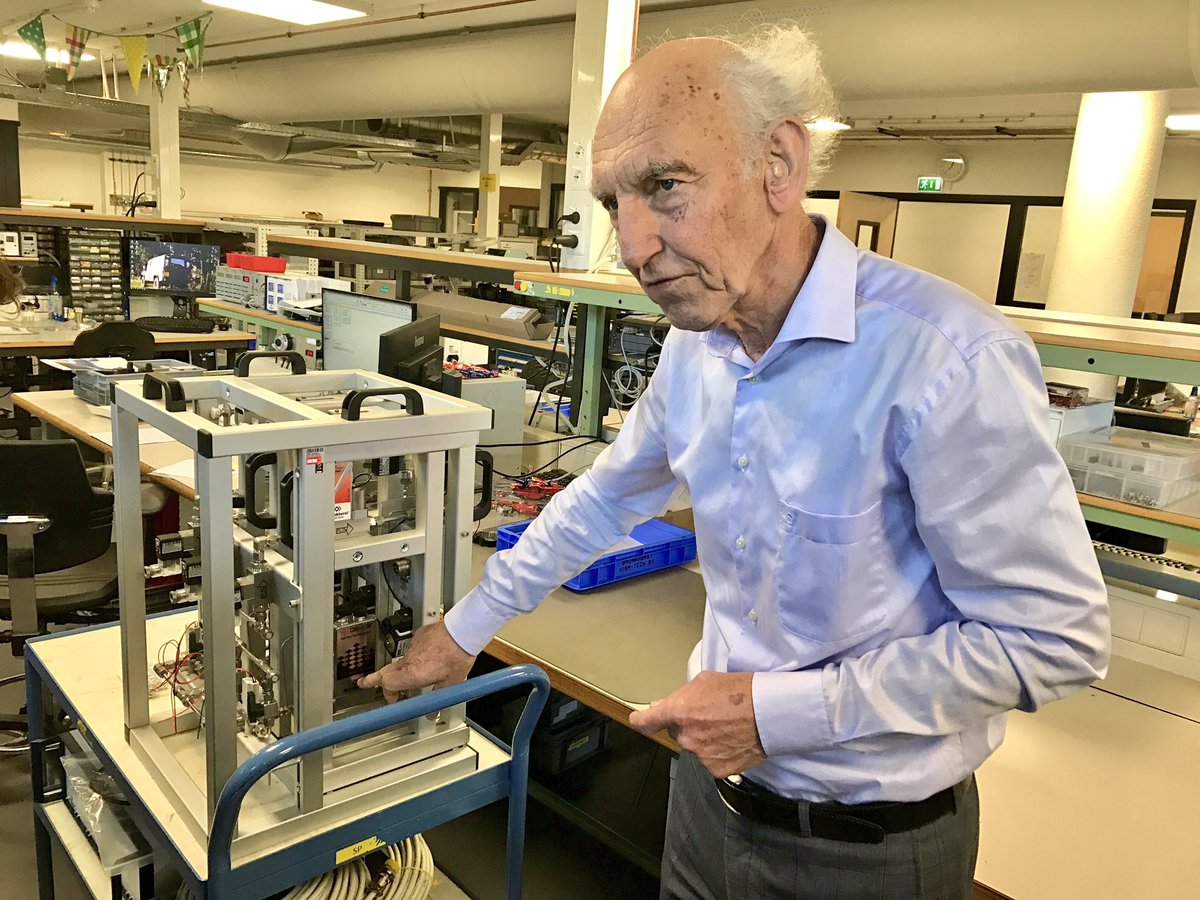 chrisbuijink's tweet image. + Wybren Jouwsma co-founder @Bronkhorst (Est 1981) rond op campus #Ruurlo #flowtechnology #wereldspeler #nederlandmaakthet @echt_achterhoek