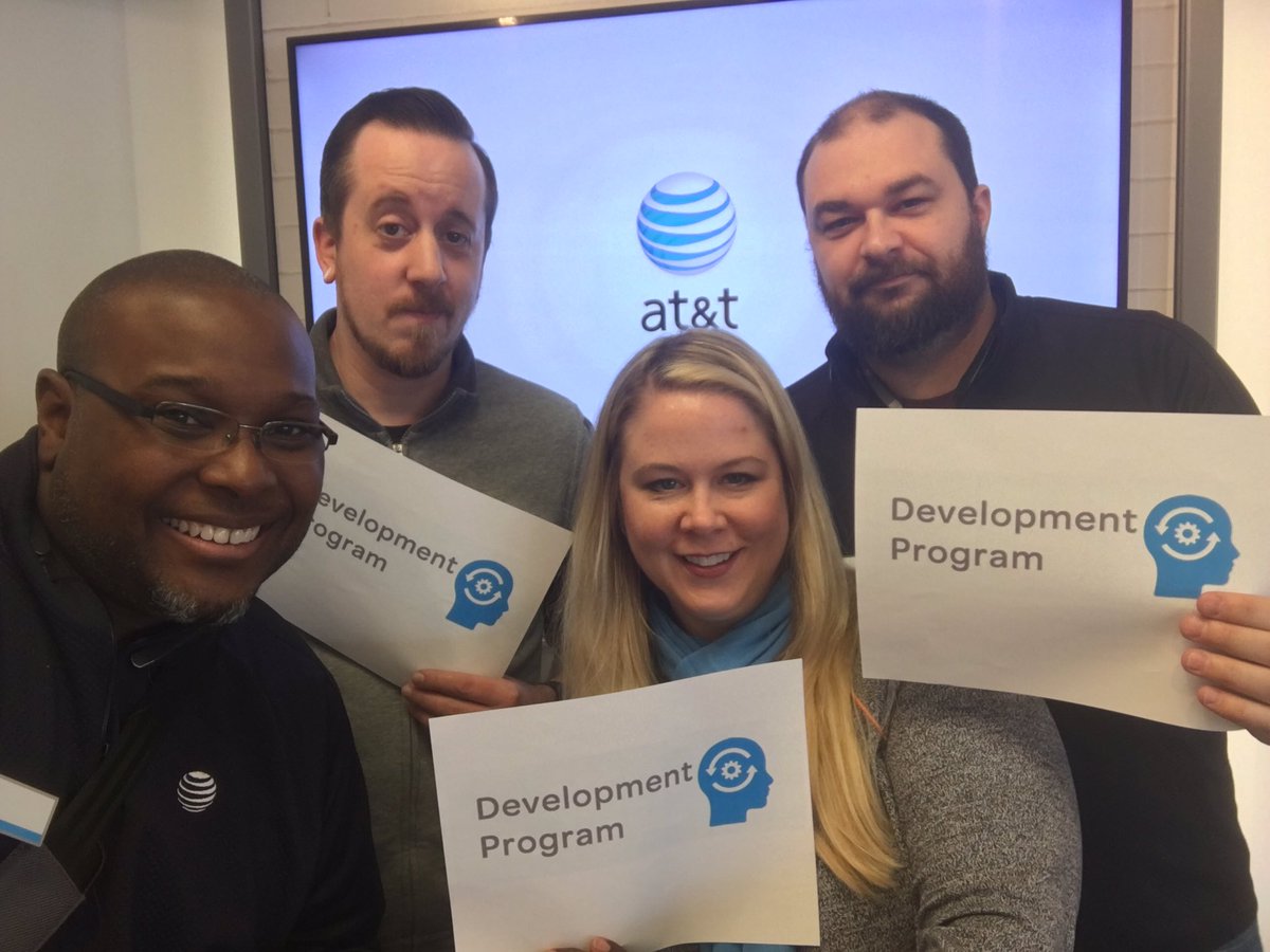 IndyTeamPhoenix's tweet photo. My #OHPA team will learn to lead with #agility in 2017 Development Program #LifeAtATT https://t.co/bOEzRd9PY7