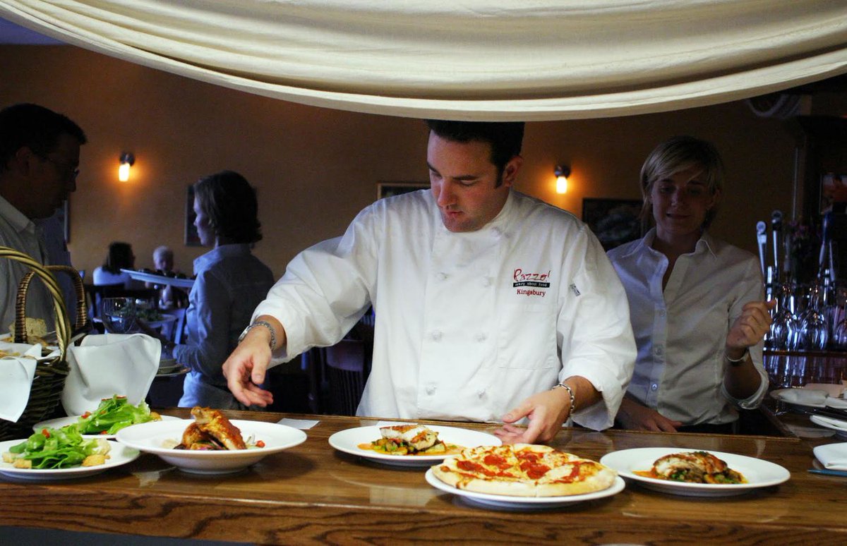 F2FPicnicNC's tweet image. Restaurant/farm pairings for @F2FPicnicNC are now posted: ow.ly/TmR430aa2Q5 Grateful thanks to sponsors @BCBSNC and @compassgroupusa !