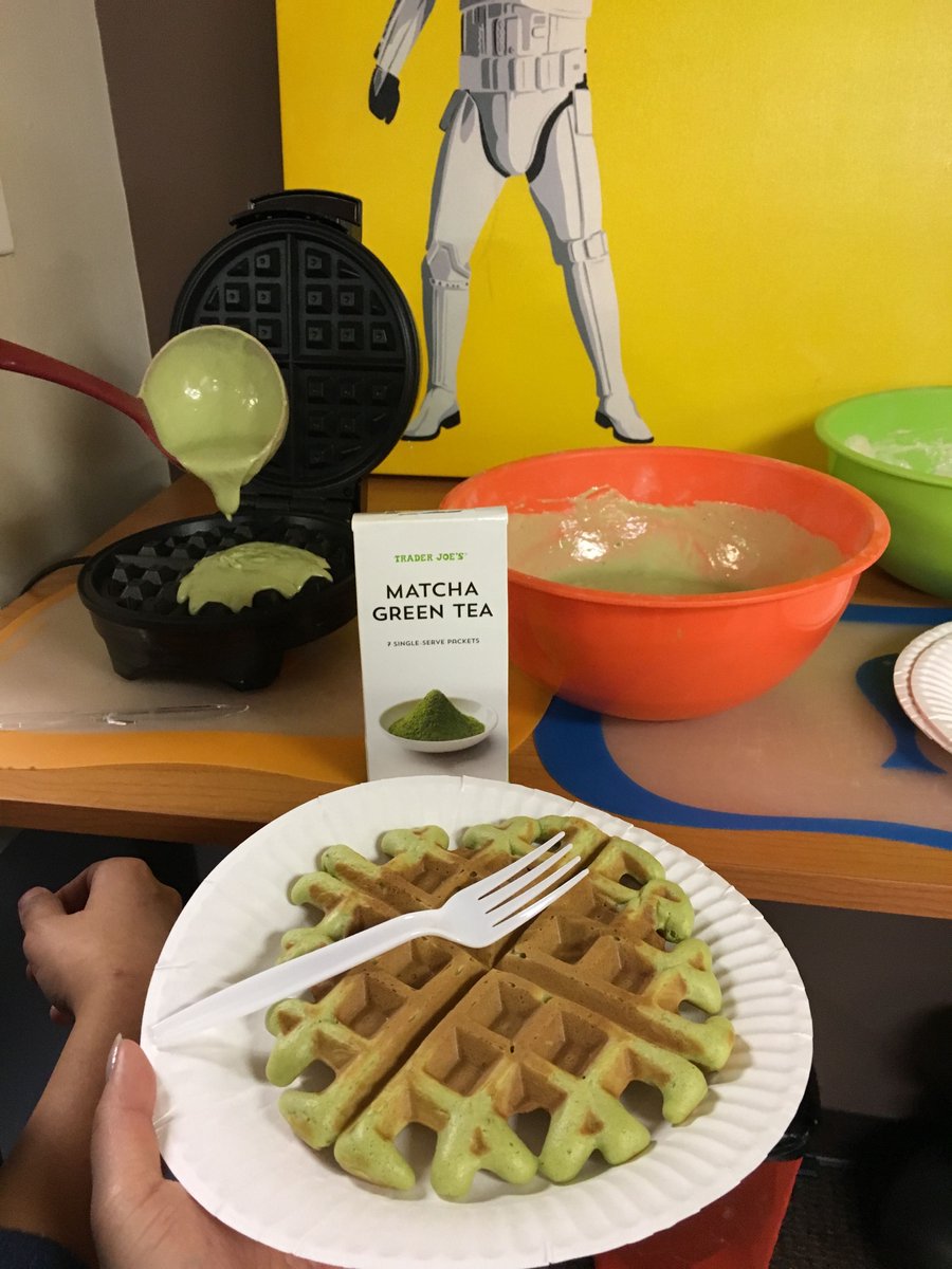 nextspacesf's tweet image. It&apos;s Waffle Wednesday at @nextspacesf, featuring our one-of-a-kind matcha waffles! Come by to #cowork and cook up some deliciousness.