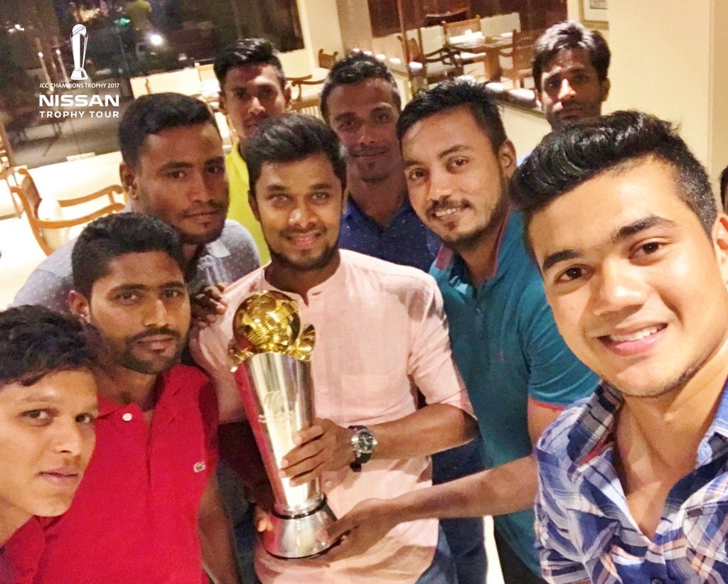 BCBtigers : RT ICC: .BCBTigers got their hands on the #CT17 trophy in Colombo, go see it y… x.com/BCBtigers/stat…)