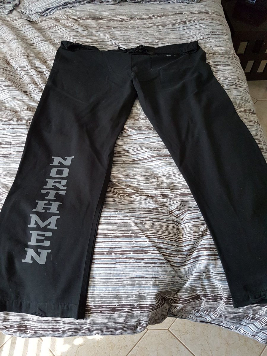 Dopper12's tweet photo. Found this pair of beauties going through some old clothes @JrANorthmen @NorthmenAlumni #modrobes #laxseasonisuponus https://t.co/Q7zH09YcTX