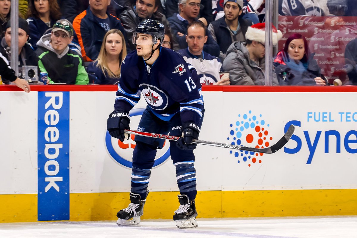 #NHLJets recall Brandon Tanev from the @ManitobaMoose on an emergency basis.  READ >> wpgjets.co/2nRQwb7 https://t.co/Byh0qhbizA