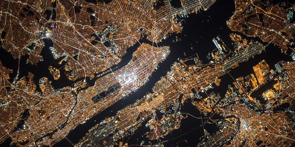 Redshift_ADSK's tweet photo. .@austintexasgov and @GeoniusEU discuss how seemingly small innovations can make a big difference. https://t.co/myi78nGDwq https://t.co/2fUfkGxgtn