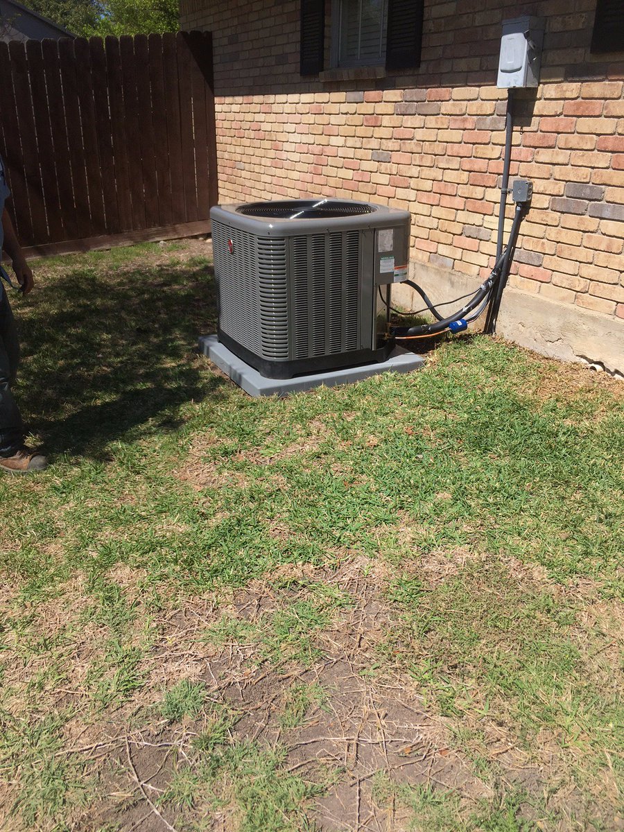 MooreAirLLC's tweet photo. Thinking about replacing your A/C?
Here is what we offer: 
+ Honesty
+ Comfort 
+ Financing
+ Beautiful work
+ Good honest people https://t.co/i5Bk49ZUIK