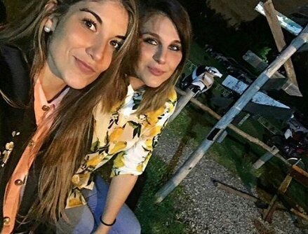 IvanasUpdate's tweet photo. Ivana ayer con Nahir Robledo | 📷 vía instagram. https://t.co/DLFSjT4wFY