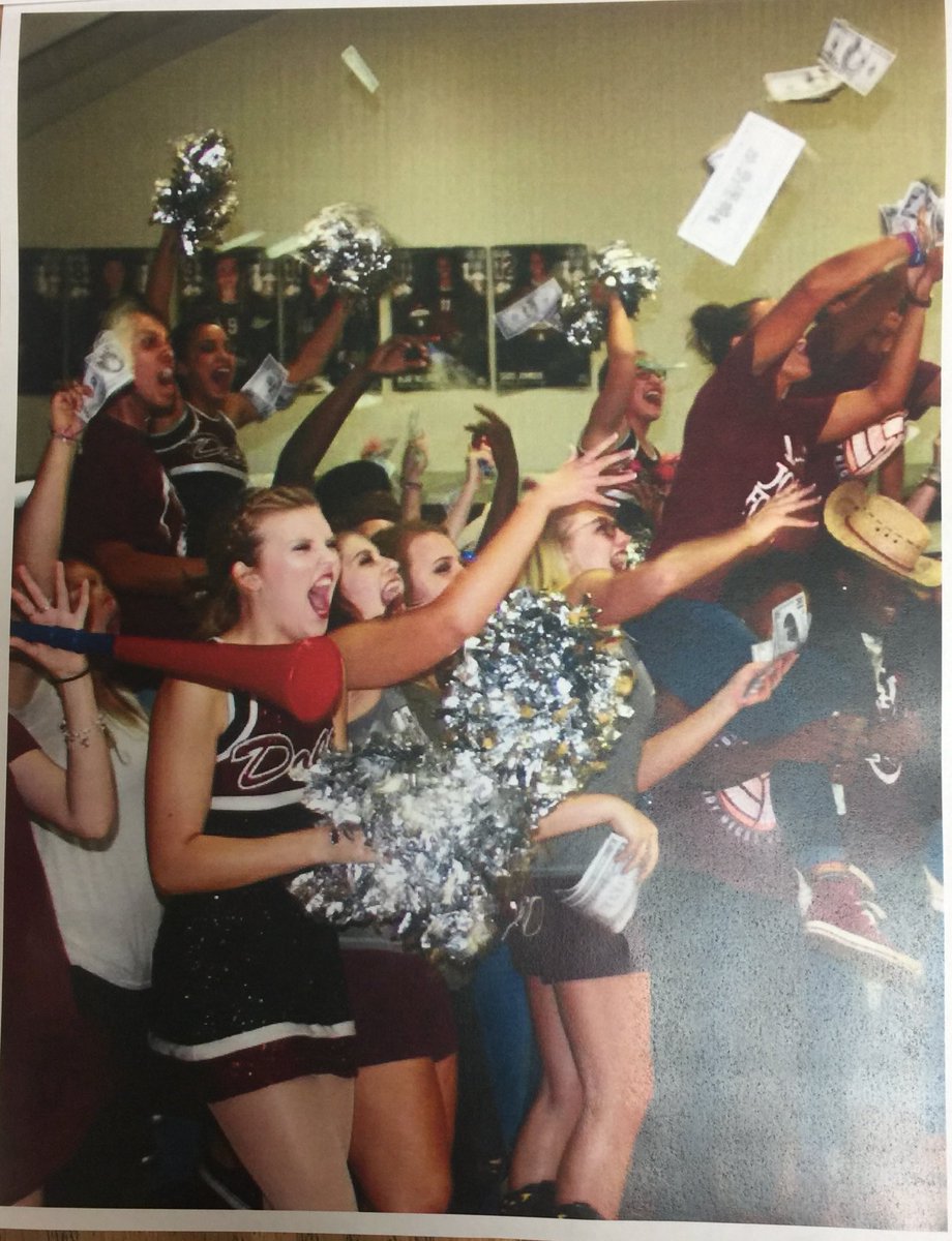 DubCGusher's tweet photo. Don't forget to order your 2016-2017 yearbook money is due on April 7th to Mrs.Kincannon in C-106 ! https://t.co/FIuUsjqjTp