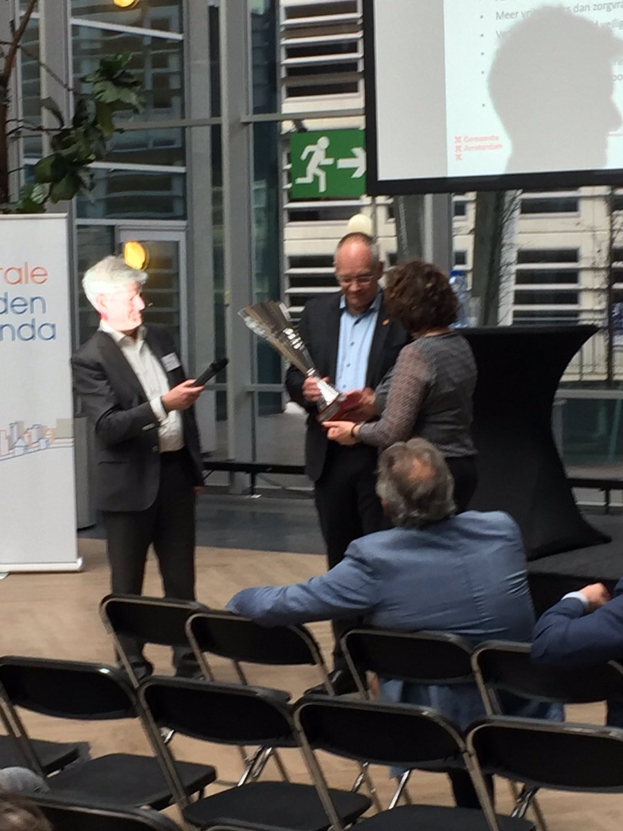 dezorgendestad's tweet photo. De opschalingscoalitie als vervolg op de eHealth steden estafette is al gevormd! https://t.co/mxu0Aey5eA
