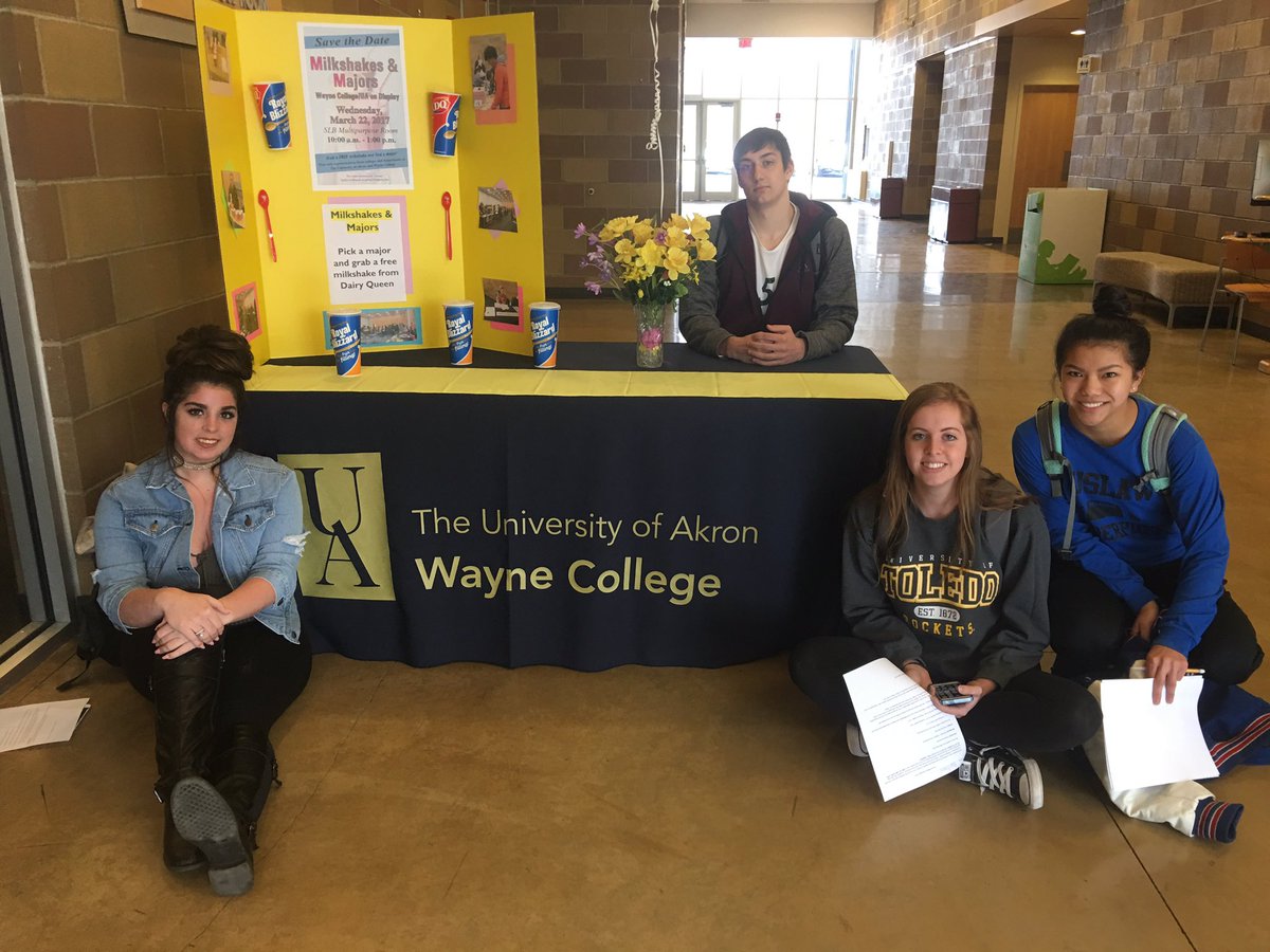 Kaylie_726's tweet photo. #WayneCommFun #MilkshakesAndMajors #ThisIsForAClass https://t.co/EpzxmJ5tdo