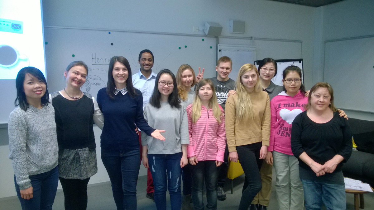 DancingEnglishT's tweet photo. #igwl students truly appreciated the expert lecture on self-branding by @chryssaskodra #haagahelia https://t.co/vuLYW5aSF1