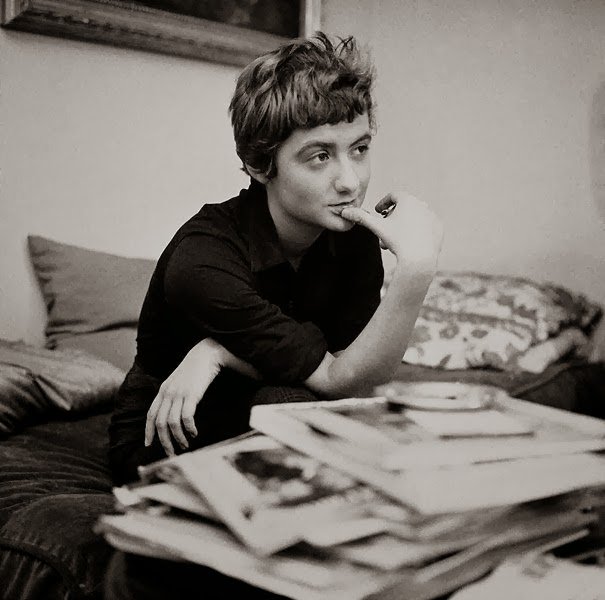 Iggy_Book's tweet photo. 🎥 Documentaire : un portrait intime de la romancière Françoise Sagan, icône littéraire, sur @Ina_audiovisuel ! 📖 https://t.co/PAk8TTPXKL https://t.co/BtET0hJwM5