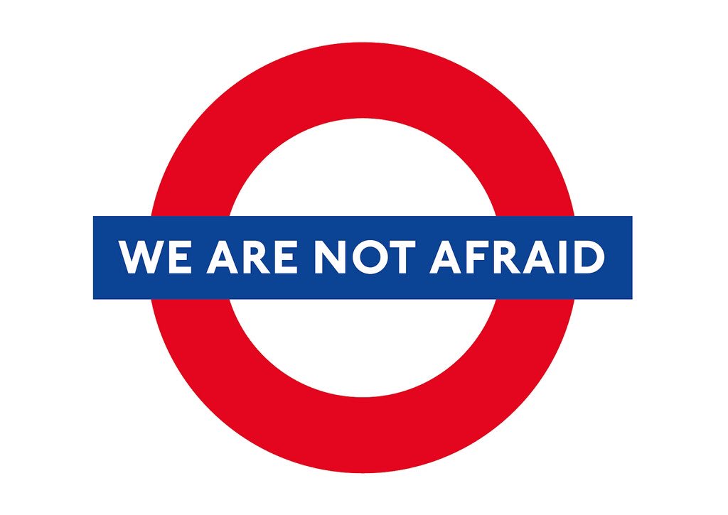 recitifiedLDN's tweet photo. Terrorism will never win #Westminster #PrayForLondon #retweet https://t.co/6s6AYxP4Ne