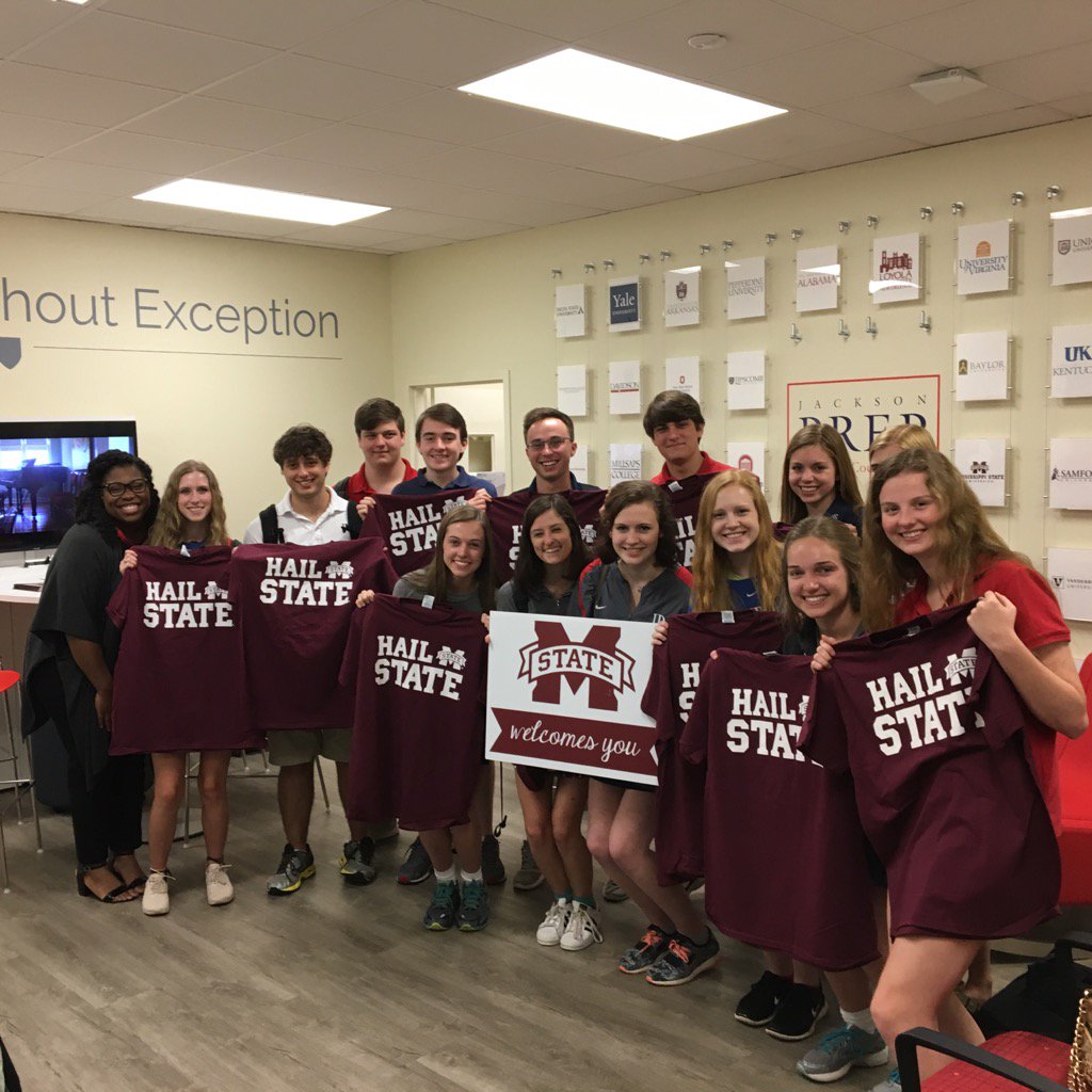 It's always a great day to be a Bulldog! #hailprep