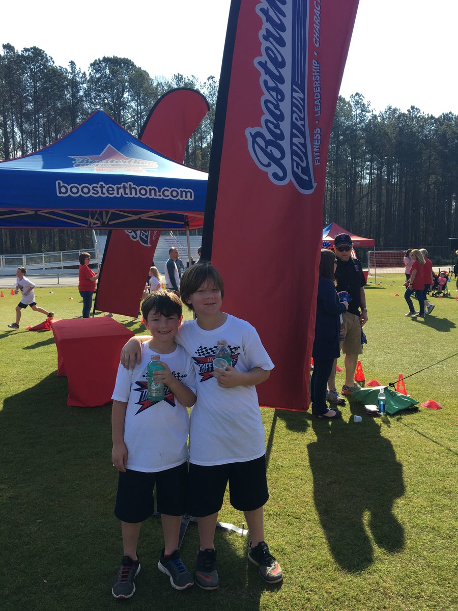 TheCrispAgency's tweet image. Thankful for the opportunity to support @TCS_Lions and their fun run today! 
#TheCrispAgency #HometownTeam #TrinityChristianSchool #FunRun
