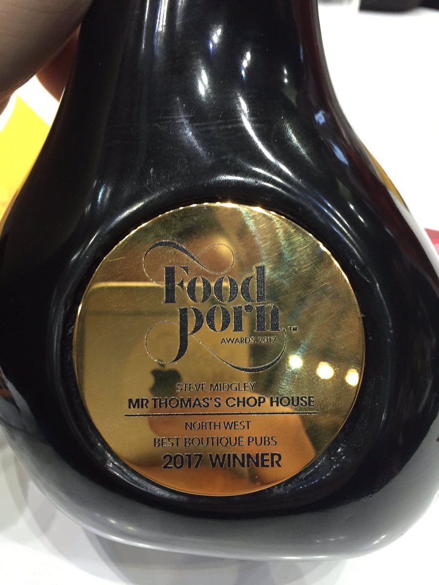 tomschophouse's tweet photo. Corned beef #hashtastic @foodpornawards THIS is a great pear: the award-winning dish and the award-winning chef with the pear-shaped trophy https://t.co/qXQ07mFRub