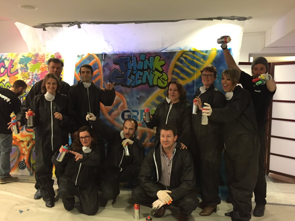 marion_lefloch's tweet photo. Les artistes #GRDFIDF sont fiers de leurs œuvres ! #TOP100DCTIDF https://t.co/anI6HmJ3iL