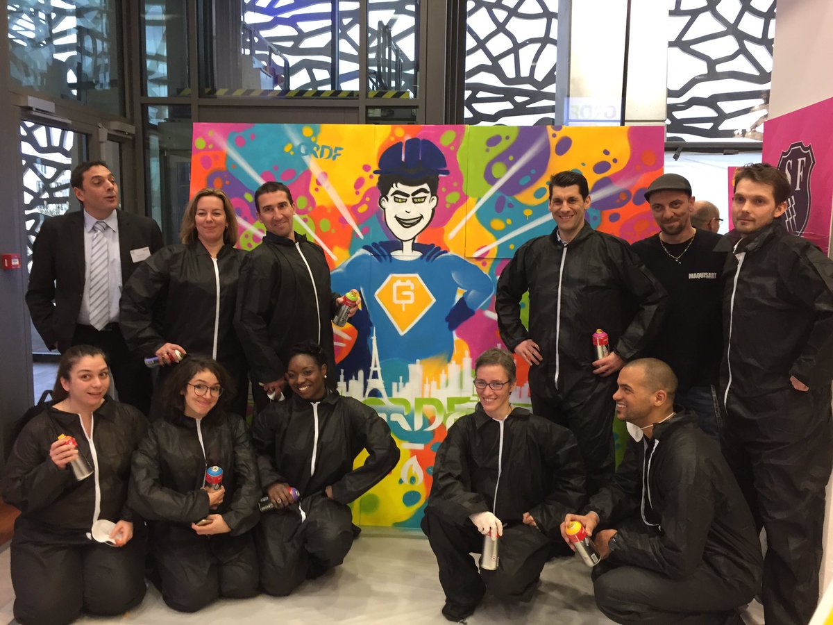 marion_lefloch's tweet photo. Les artistes #GRDFIDF sont fiers de leurs œuvres ! #TOP100DCTIDF https://t.co/anI6HmJ3iL