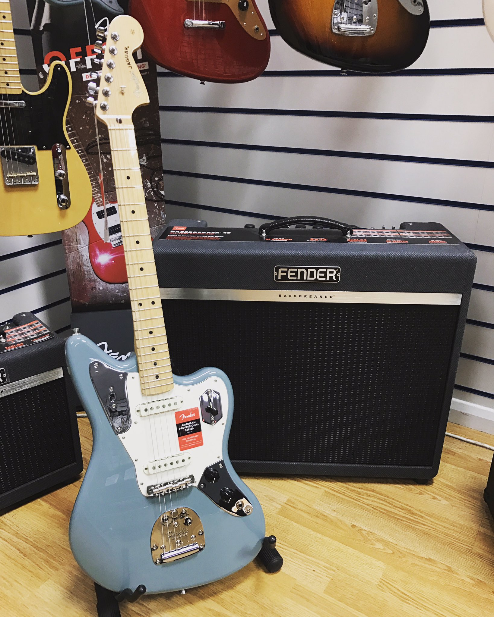 Fender jaguar sonic online grey