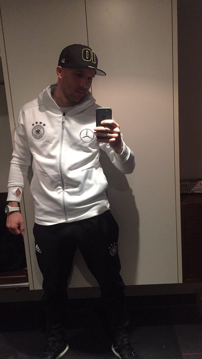 Lukas Podolski Com Let S Go Lastgame Poldi Diemannschaft Lukas Podolski Com Let S Go Lastgame Poldi Diemannschaft