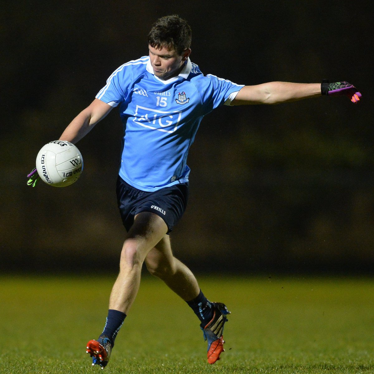 DubGAAOfficial's tweet photo. Dub U21 Footballers v @OfficialLDGAA this evening in the Leinster U21FC Semi-Final!
Live score updates here from throw-in @ 7:30pm #COYBIB https://t.co/5qNFTUdzzm