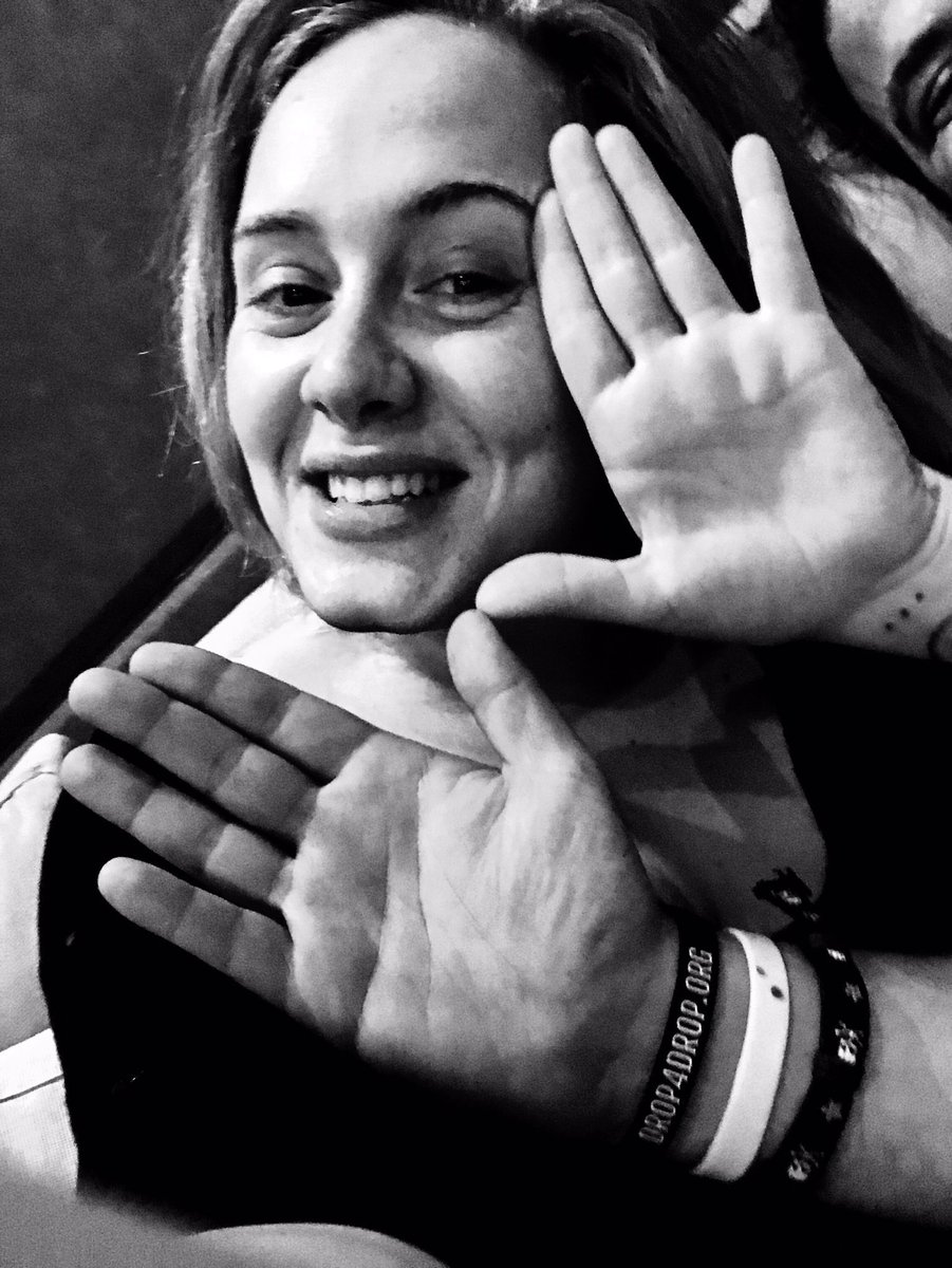 Adele Daily tweet media