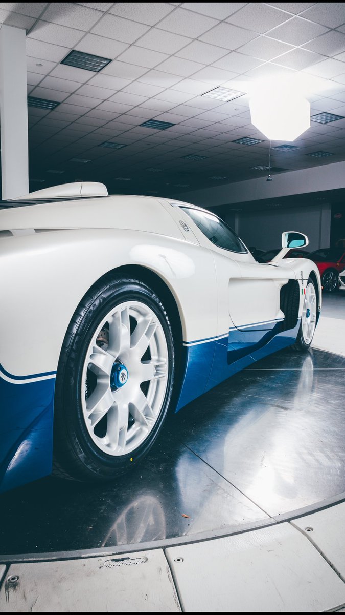 paez_eric's tweet photo. #Maserati MC12 https://t.co/2WGChArmdO