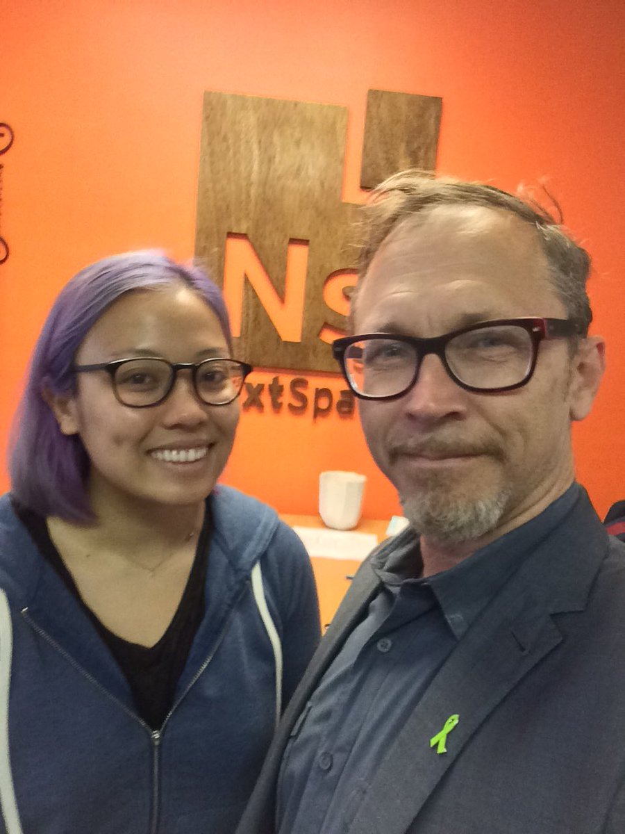 eduardovegasays's tweet image. Checking in to my new social startup &apos;offices&apos; with Christine @nextspacesf Look out future we&apos;re coming for you!