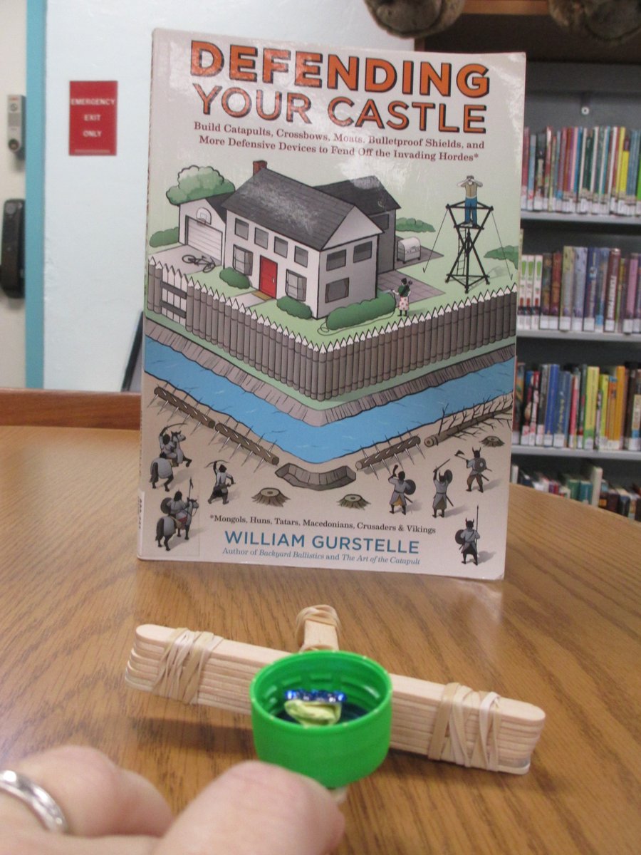 alachualibrary's tweet photo. Kids and teens build castles and catapults for #HawthorneLibrary's Attack on Troy today 3:30PM https://t.co/dSxtENvZVd