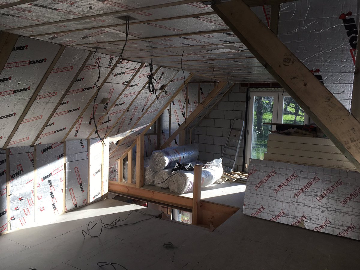 #insulation, insulation and more #insulation! A warm #loft is a happy #loft!
#lucaslofts
