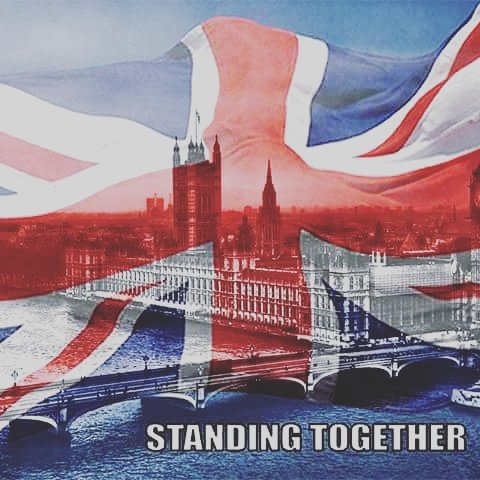 LukeeHanson's tweet photo. #PrayForLondon #Pray4London https://t.co/z3ZXscDefK