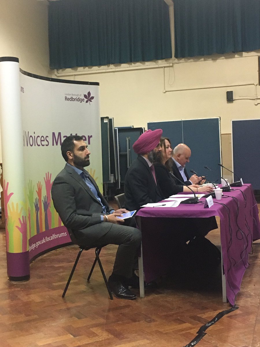 RedbridgeLive's tweet image. Tonight&apos;s panel for the #localforum Cllr @Jas_Athwal Cllr @KamRai7 Cllr @RedbridgeBlue &amp;amp; Caroline Bruce Corp. Dir. of Place