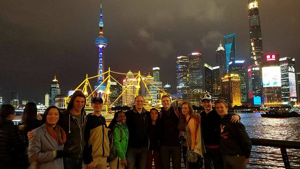 NOBLESCHINATRIP's tweet photo. Huangpu River Bund in Shanghai! https://t.co/iDjKZfdJ96