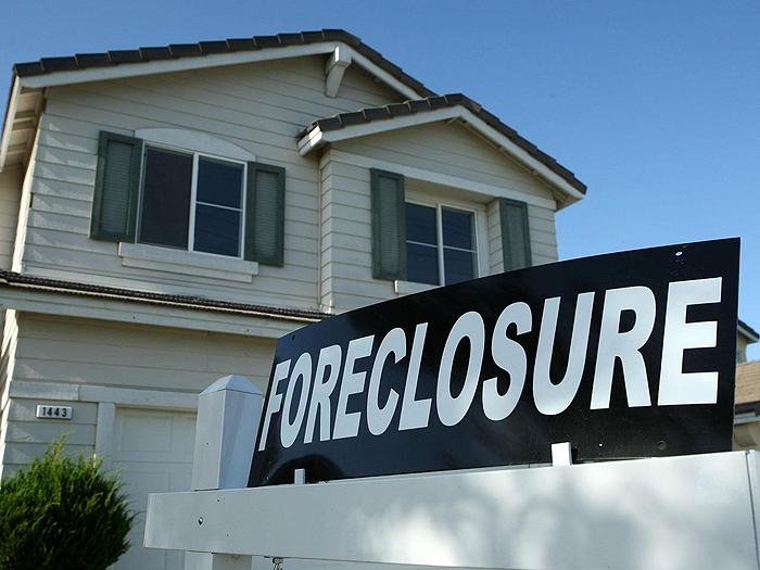 BankFSale's tweet photo. Foreclosure-prevention workshop scheduled in Westerville
A free workshop on foreclosure p...https://t.co/Jc7MuXdlC2 https://t.co/Ydd3nvY2IP