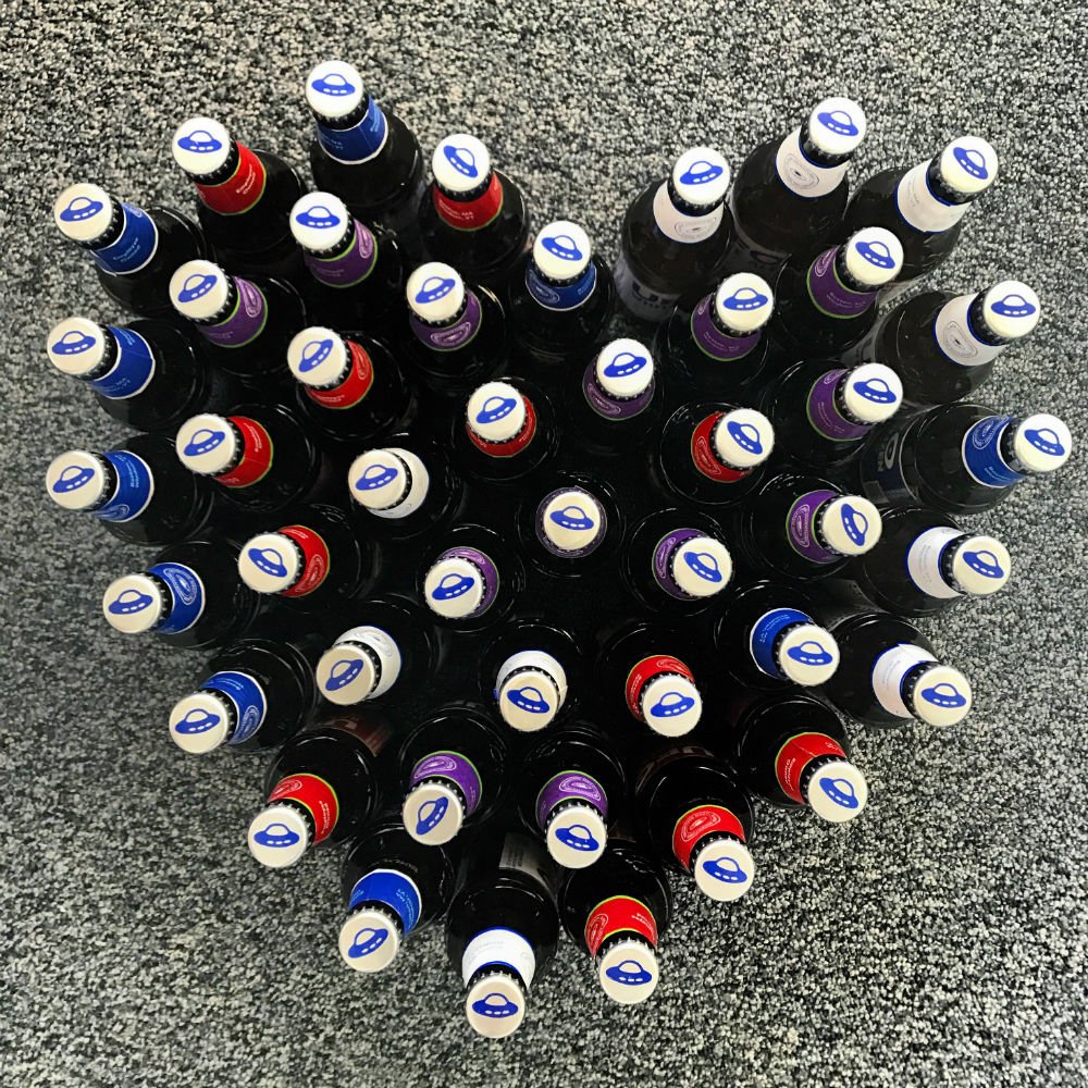 UFObeers's tweet photo. A major costume change? Yurp. A new must follow Twitter account? Heck, Yes. Did you just fall in #love with UFO? https://t.co/99nB7DY4u0