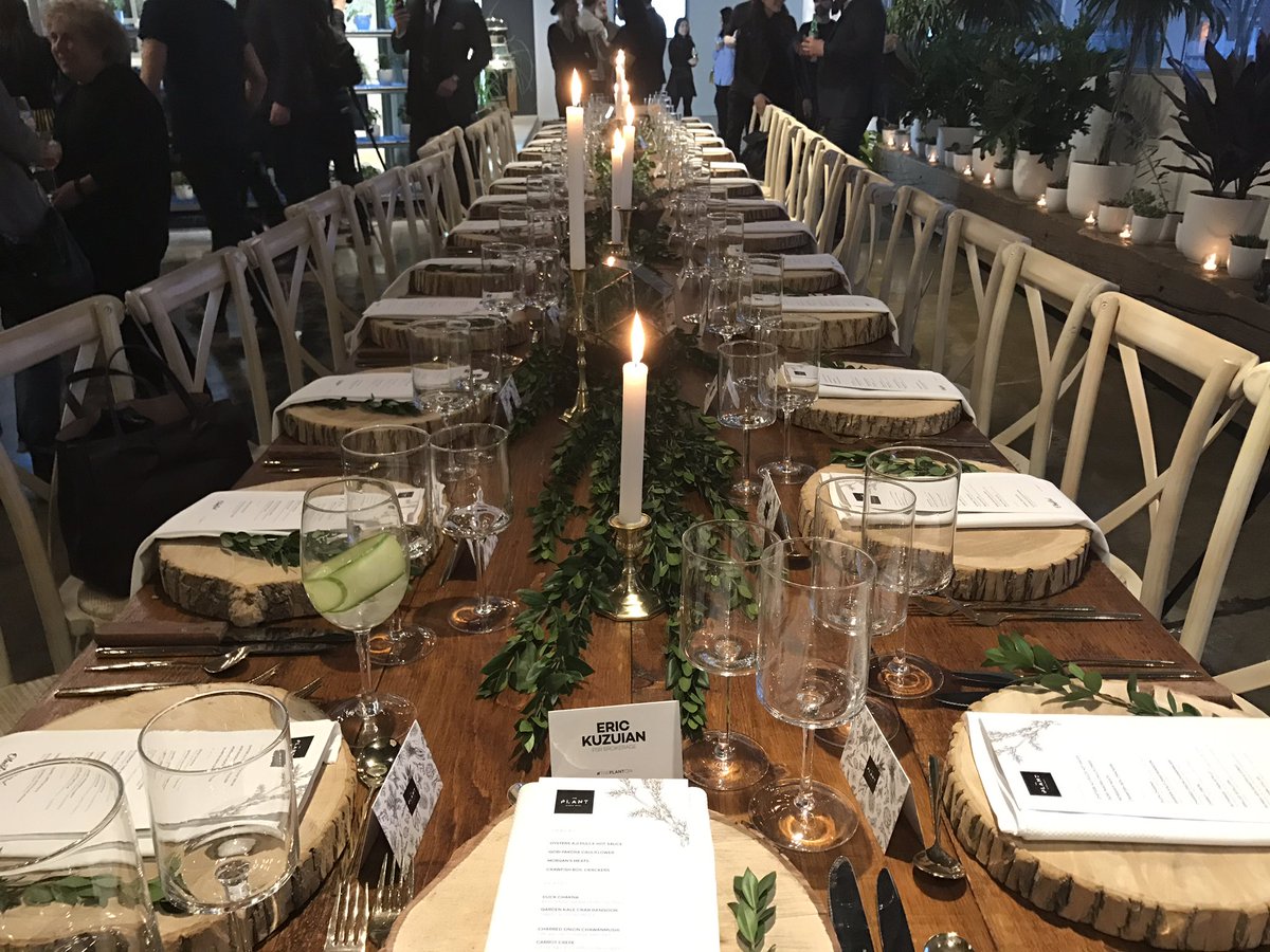 livwu's tweet photo. Great seeing you lady! Enjoy dinner :) RT @PayChen: Dinner tonight is going to be pretty @ThePlantTO 🌱 https://t.co/oMwjm2MuO8