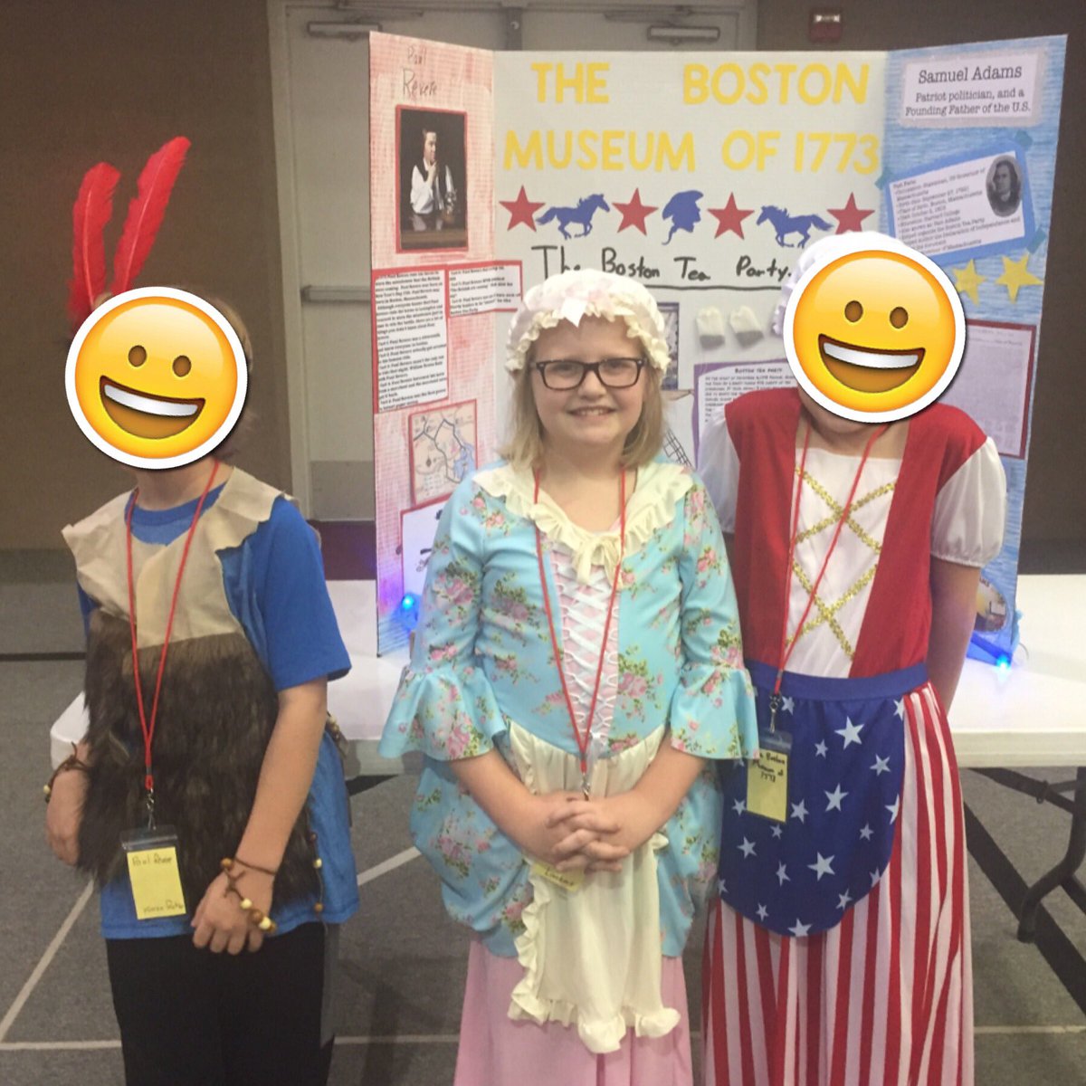 lambert_kellie's tweet photo. Great turnout at the @NauKnights #QUESTfair - Here to support this amazing young lady and all of her classmates! #MyLISD https://t.co/TS9CJIxMqO