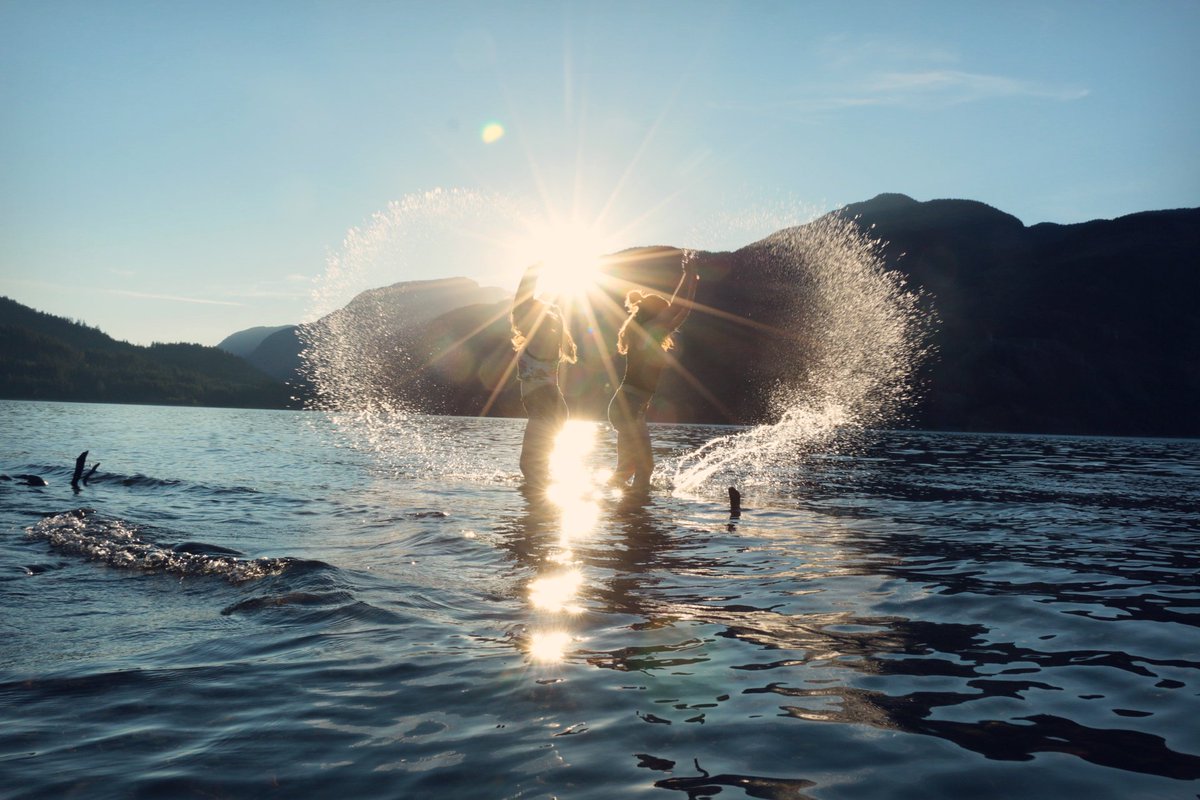 Happy World Water Day! Lets do our best to protect this beautiful resource!
#WorldWaterDay  #keepourwatersclean #myspl

photo: Kyra Boulding