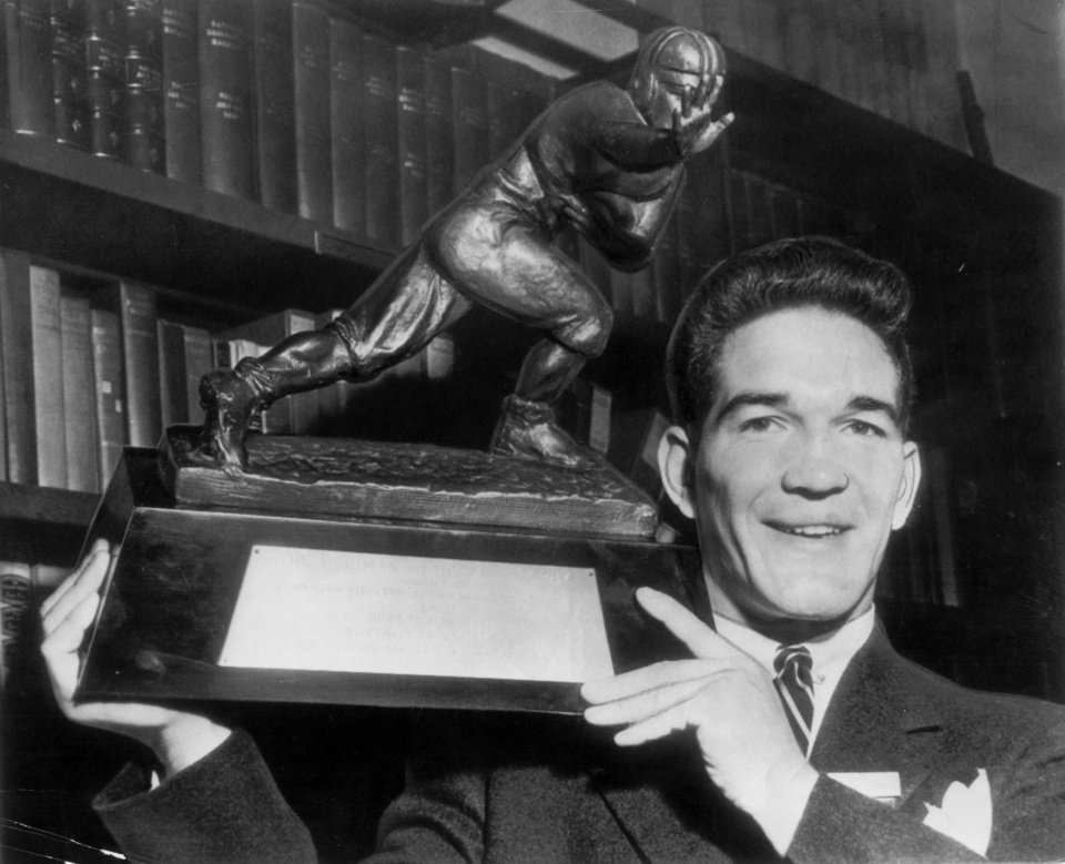 Happy Birthday to OU\s first Heisman winner Billy Vessels -- he would have been 86 years old today. 