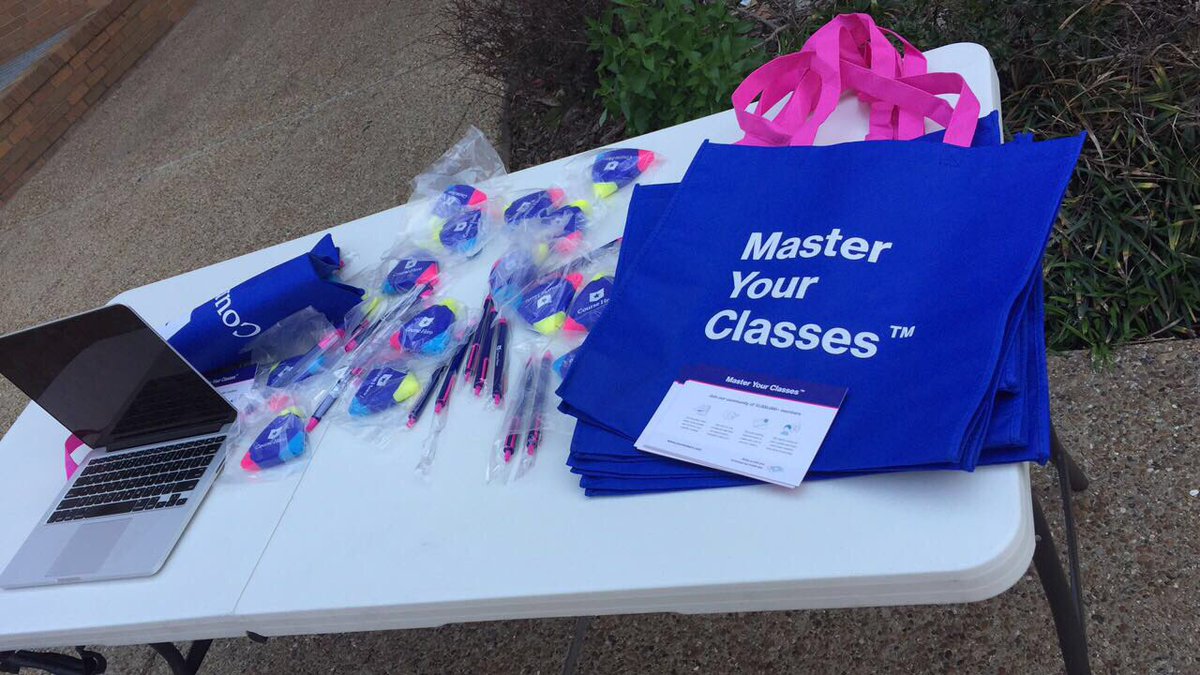 DBhakta12's tweet photo. Come see me and @Sunny_B05 in front of the library to hear all about what @CourseHero has to offer and see how you can #masteryourclasses https://t.co/KzAkVAJ94y