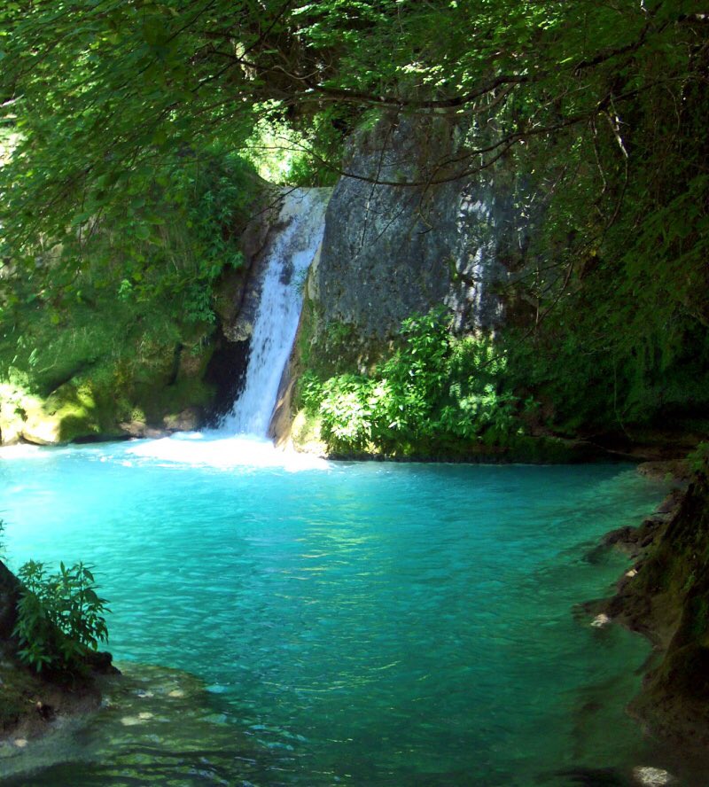 BuildingsDesign's tweet image. 💦 Please protect our planet, To continue enjoying these landscapes. Is not beautiful? #worldwaterday  #water #savetheplanet #earth 🌏