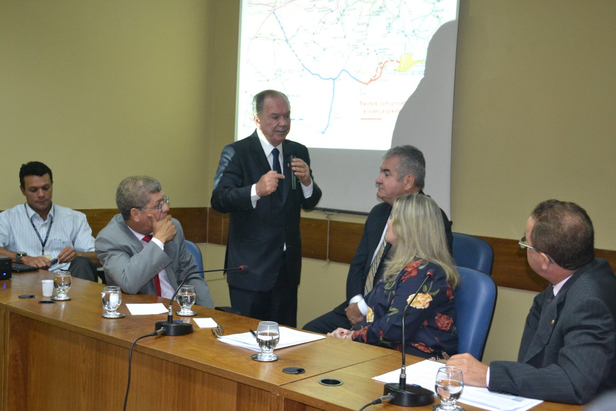 depivanabastos's tweet photo. Comissão conjunta aprova grande mobilização em defesa da Fiol, Porto Sul e ponte Salvador-Itaparica. https://t.co/F9PCRNDu4n https://t.co/51CHhCrKDF