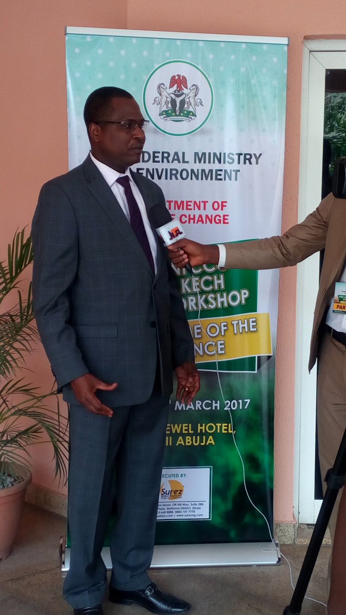 DolapoJohn's tweet photo. @PeterTarfa @FMEclimate @FMEnvng addressing d press at d #PostCOP22 workshop Abj @ochuko73 @msimire @estherclimate @busola_21 @NTANewsNow https://t.co/aZJyRkTen3