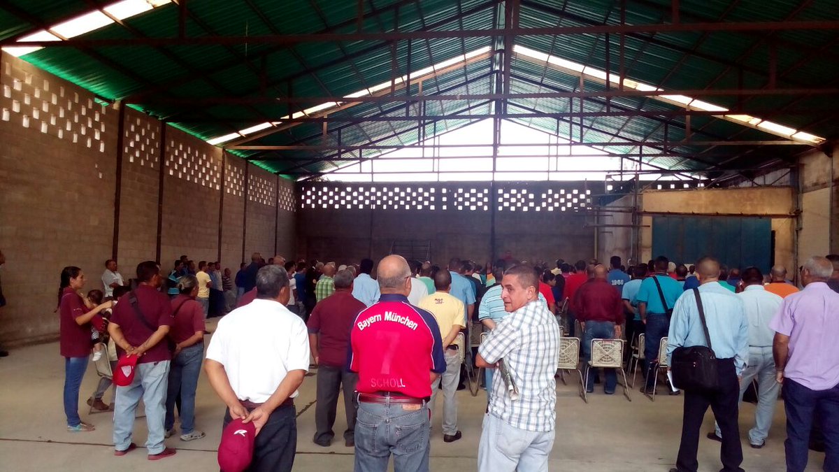 mbstvnacional's tweet photo. Excelente Reunion Mbstv Regional Carabobo, Directivos (as), Mbstv Nacional y Transportistas de Diferentes organizaciones https://t.co/9LeOG0xNXZ