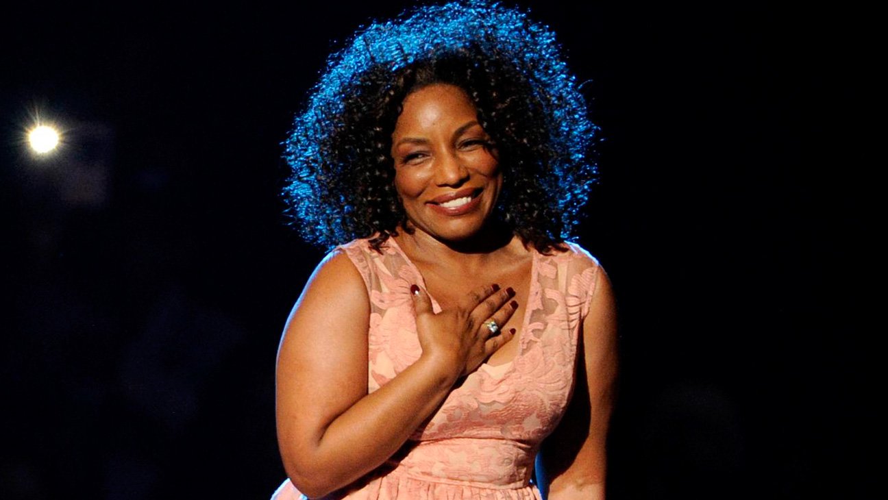 Stephanie Mills's Birthday Celebration HappyBday.to