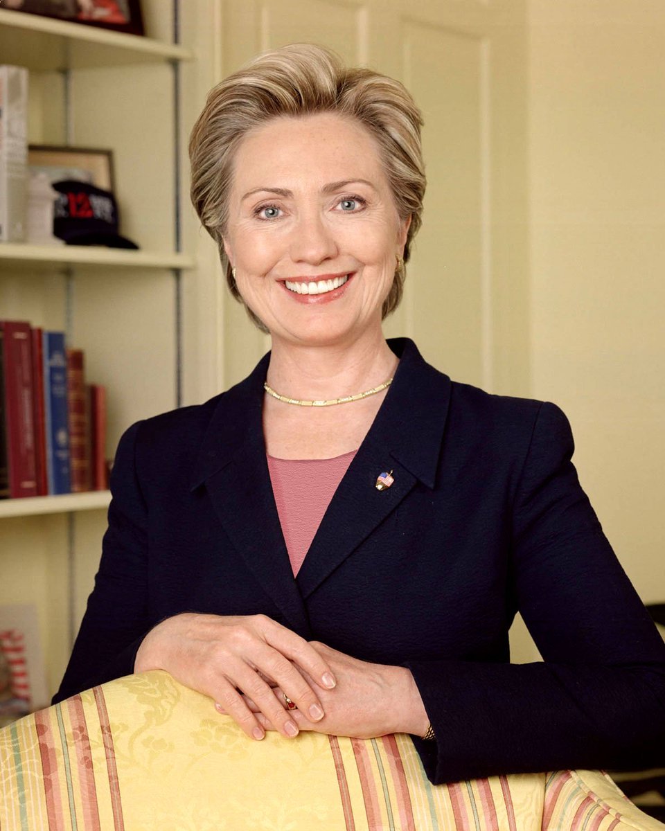 A Moment In Women's History... 

Hillary Diane Rodham Clinton

#SecretaryOfState #USSenator #USFirstLady #PresidentalCandidate2016